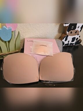 Aura Nude Strapless Adhesive Push-Up Bra